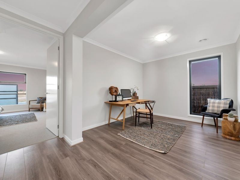 Clyde North VIC 3978