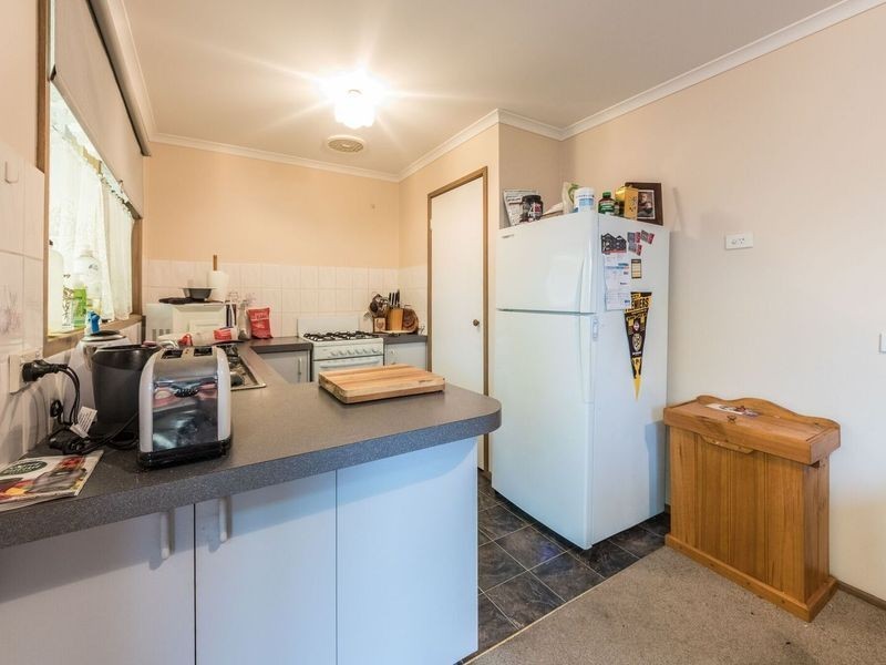 39 Parman Avenue, Pakenham VIC 3810