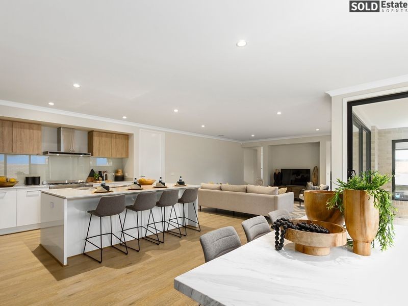 7 Epsom Lane, Cranbourne North VIC 3977