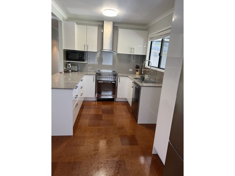 21 Penson Court, Kallangur QLD 4503