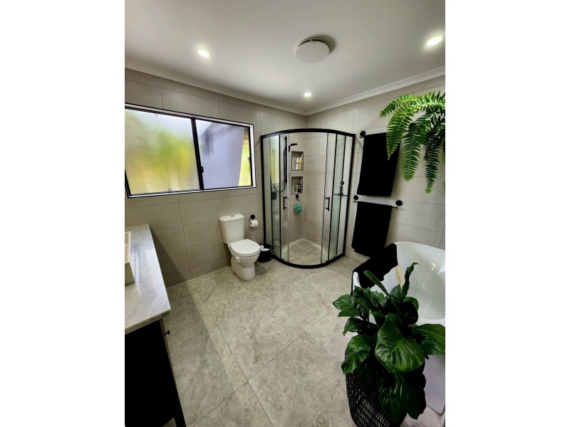 21 Penson Court, Kallangur QLD 4503