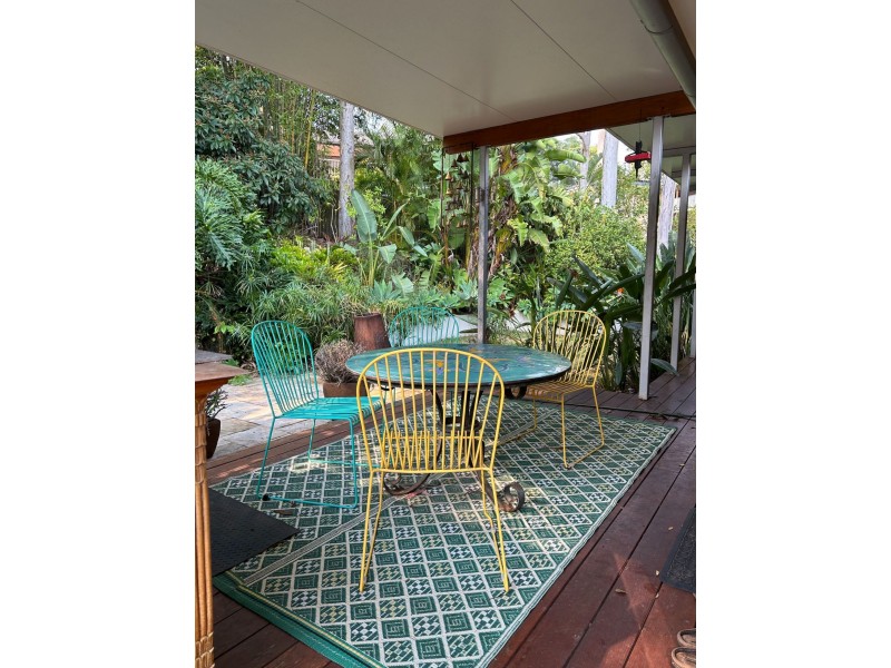 8 Andros Street, Chapel Hill QLD 4069