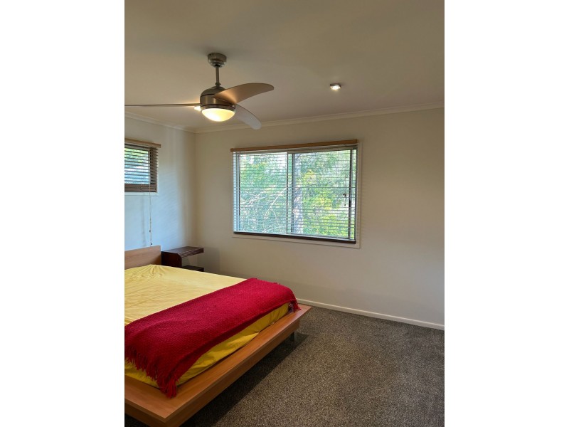 8 Andros Street, Chapel Hill QLD 4069