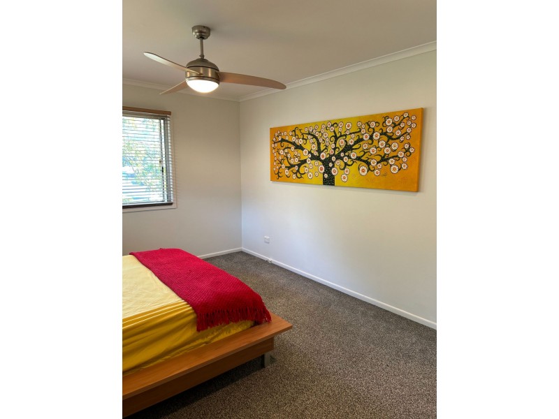 8 Andros Street, Chapel Hill QLD 4069