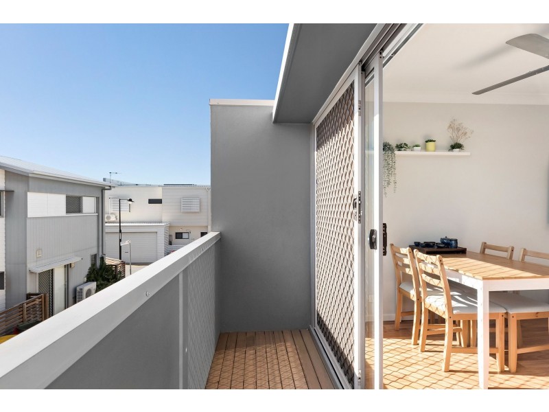 25 Cascade Lane, Fitzgibbon QLD 4018