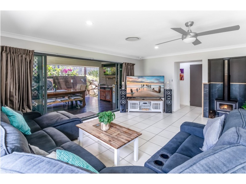 32 Ulysses Street, Kallangur QLD 4503