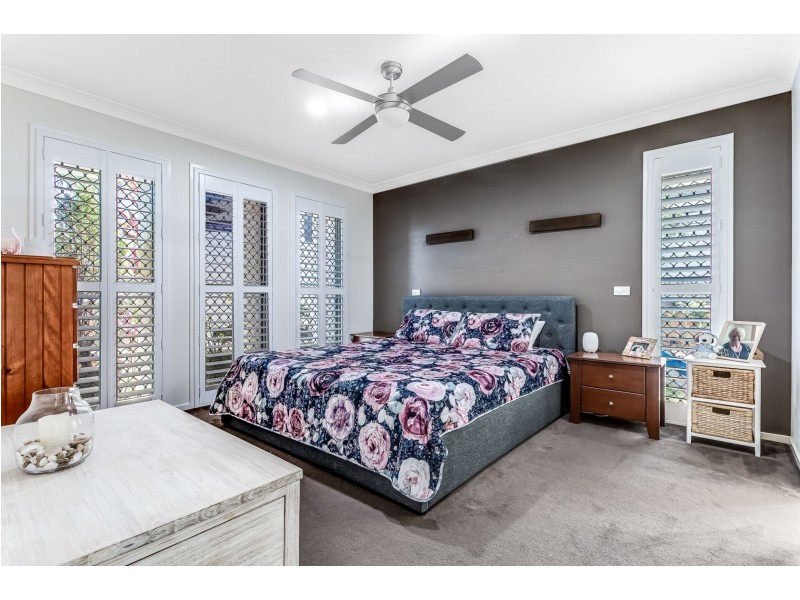 32 Ulysses Street, Kallangur QLD 4503