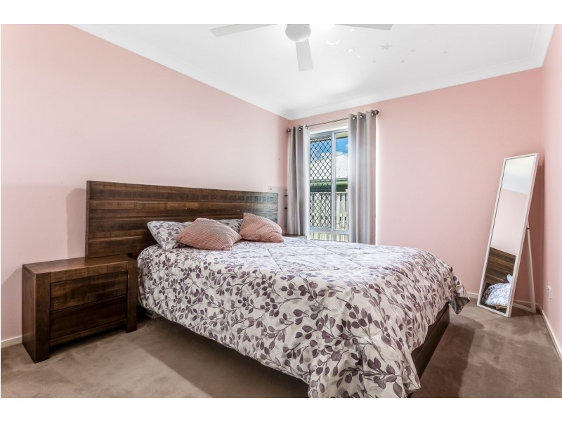 32 Ulysses Street, Kallangur QLD 4503