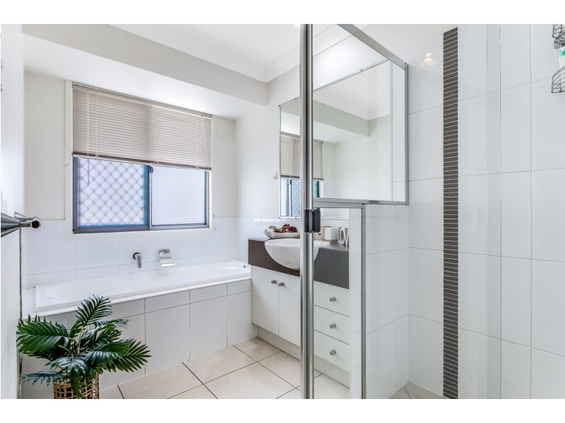 32 Ulysses Street, Kallangur QLD 4503