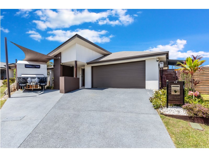 32 Ulysses Street, Kallangur QLD 4503