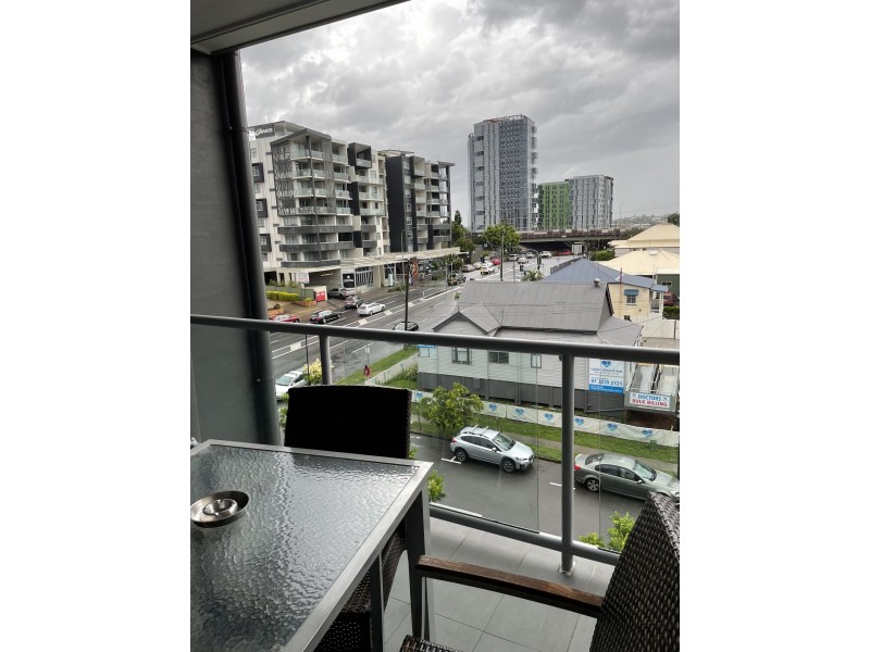 303/19 Okeefe Street, Woolloongabba QLD 4102