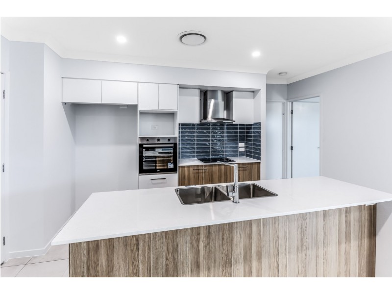 3/116 Oakey Flat Road, Morayfield QLD 4506