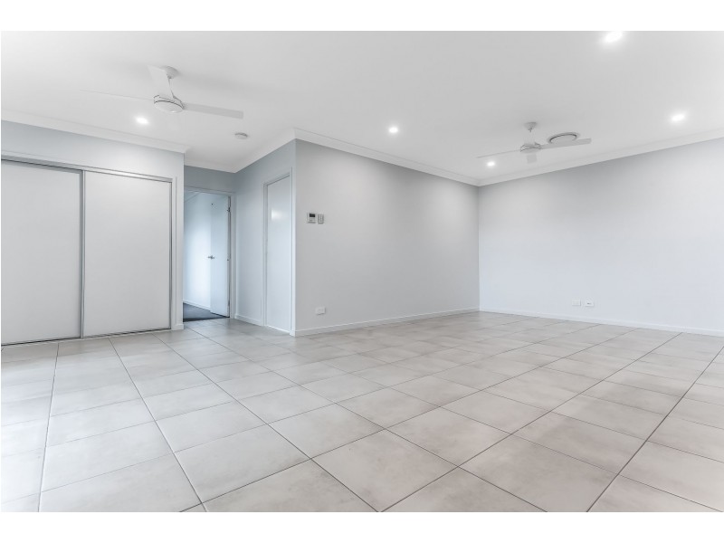 3/116 Oakey Flat Road, Morayfield QLD 4506