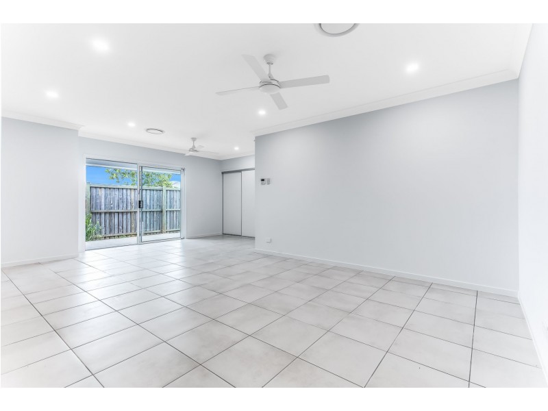 3/116 Oakey Flat Road, Morayfield QLD 4506