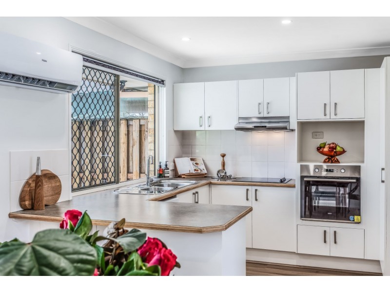 30/11 Thornlake Court, Tingalpa QLD 4173