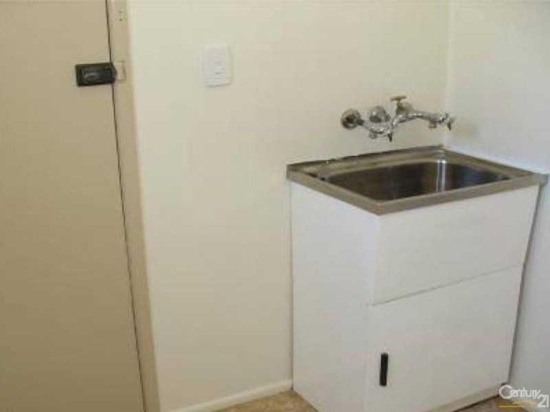 2/2 Sorrento, Margate QLD 4019