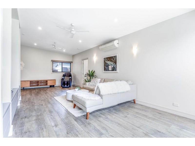 56 Shea Street, Scarborough QLD 4020