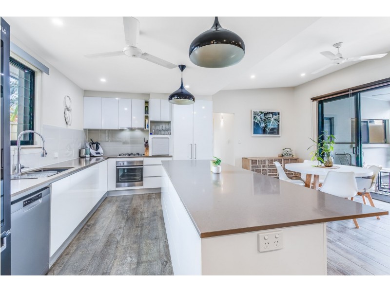 56 Shea Street, Scarborough QLD 4020