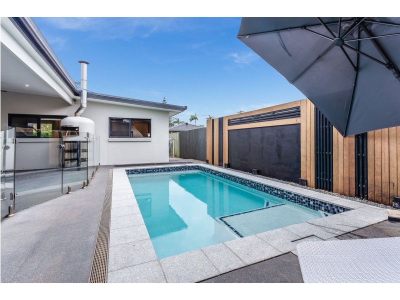 56 Shea Street, Scarborough QLD 4020