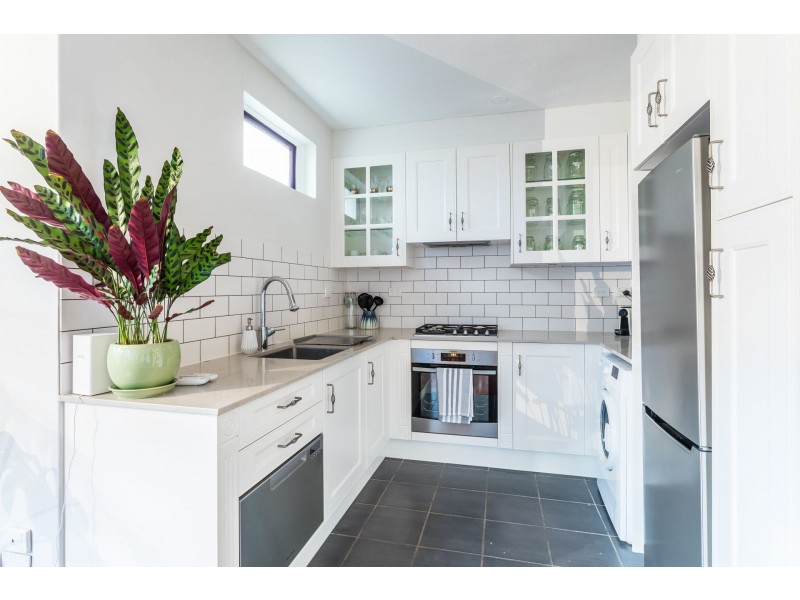 1/23 Llewellyn Street, New Farm QLD 4005