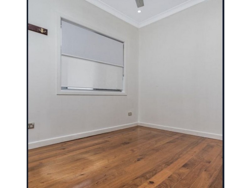 43 James Street, Scarborough QLD 4020