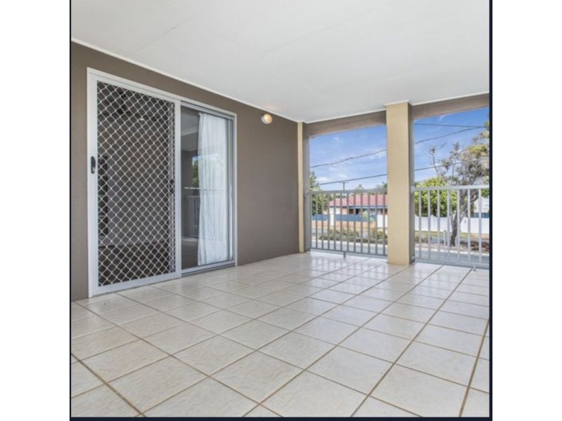 43 James Street, Scarborough QLD 4020