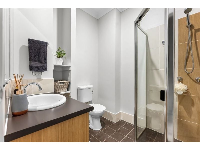 6 Armour Close, North Lakes QLD 4509