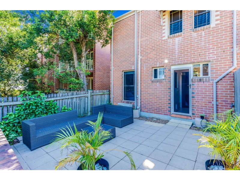 5/32 Wooloowin Avenue, Wooloowin QLD 4030