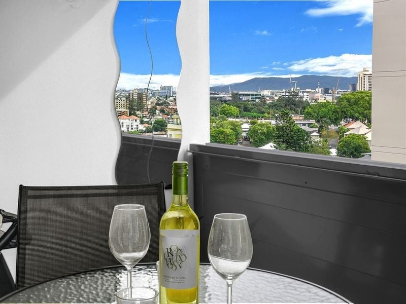 1005/18 Thorn Street, Kangaroo Point QLD 4169