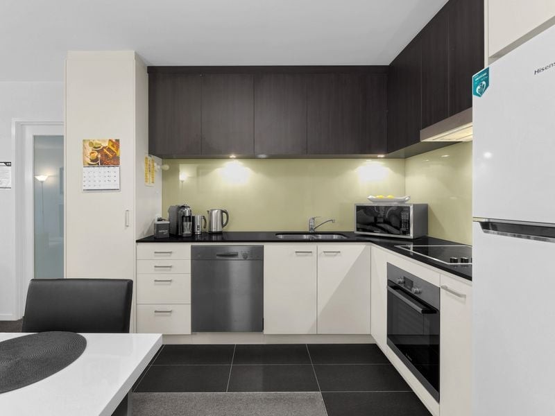 1005/18 Thorn Street, Kangaroo Point QLD 4169
