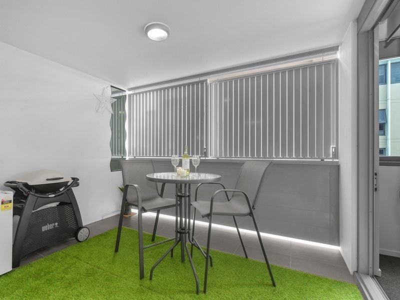 1005/18 Thorn Street, Kangaroo Point QLD 4169