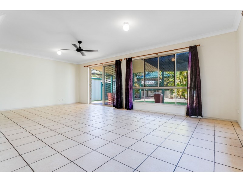 15 Beedham Street, Clontarf QLD 4019