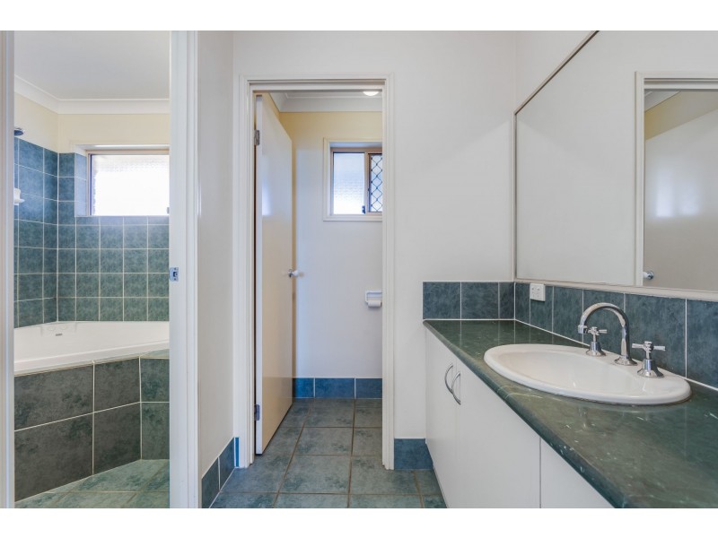 15 Beedham Street, Clontarf QLD 4019