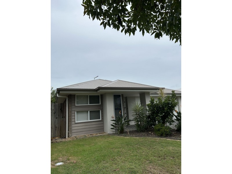 10 Basalt Street, North Lakes QLD 4509