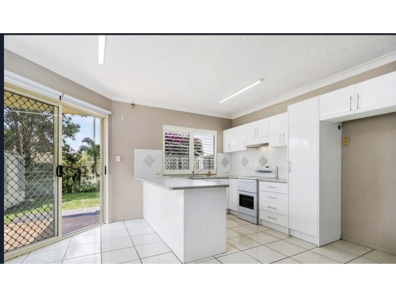 Level 1/1/10 Caroline Street, Woody Point QLD 4019