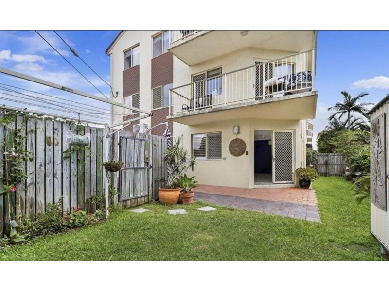 Level 1/1/10 Caroline Street, Woody Point QLD 4019