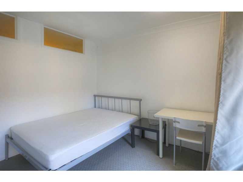 4/20 Brisbane Street, St Lucia QLD 4067