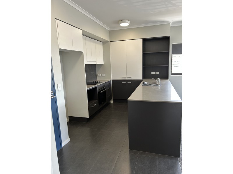 Level 1/3/8 Sayers Street, Stafford QLD 4053