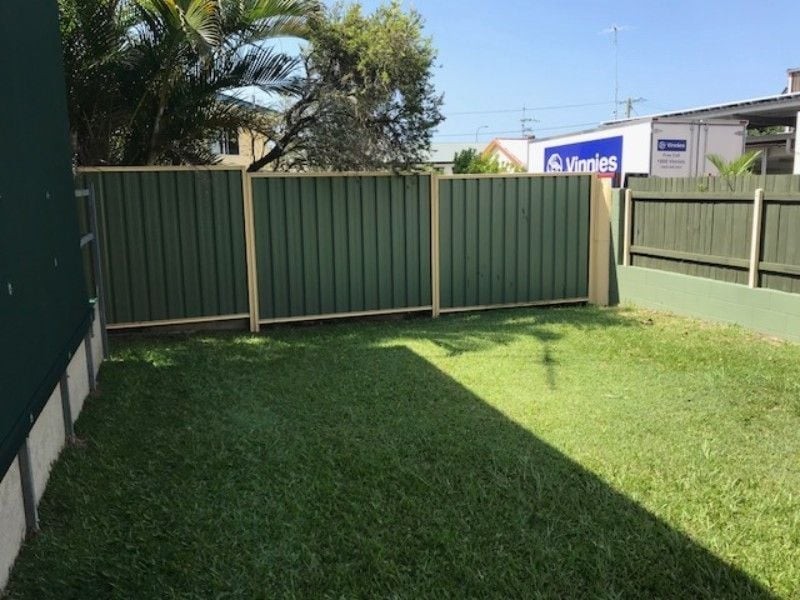 4/2 Sorrento, Margate QLD 4019