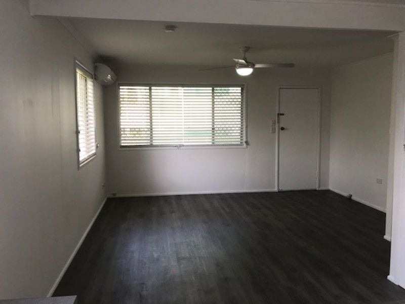 4/2 Sorrento, Margate QLD 4019