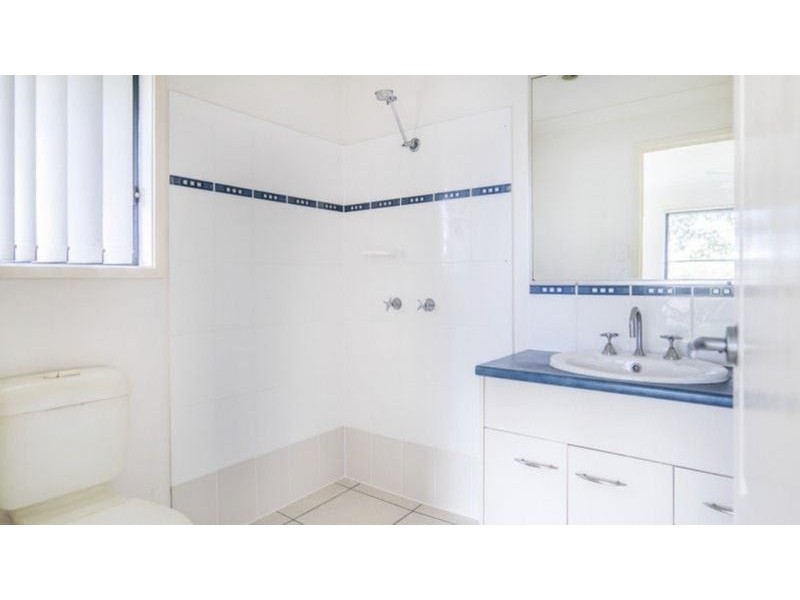 4 Rigden Close, Morayfield QLD 4506