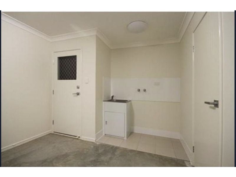 1/4 Gabrielle Court, Kallangur QLD 4503
