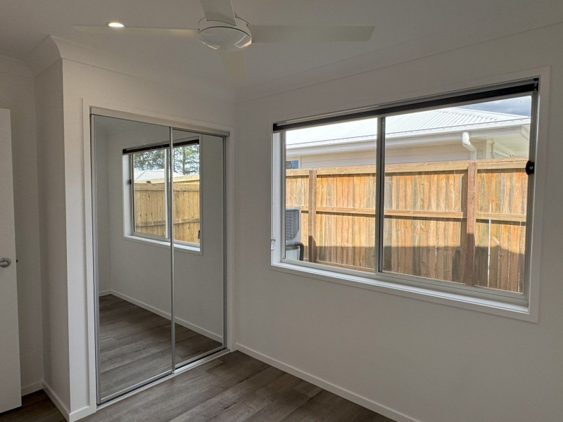 2/5 Vincent Crescent, Caboolture QLD 4510