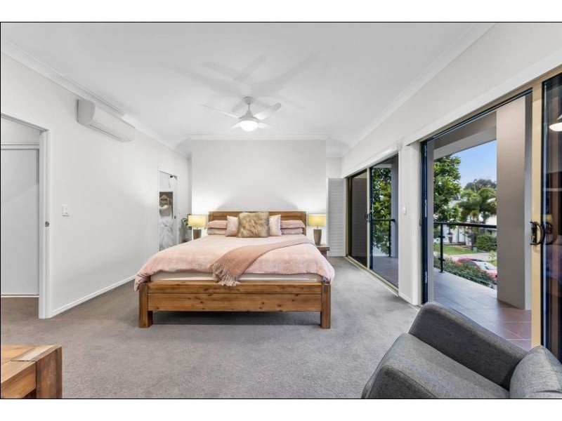6 Armour Close, North Lakes QLD 4509