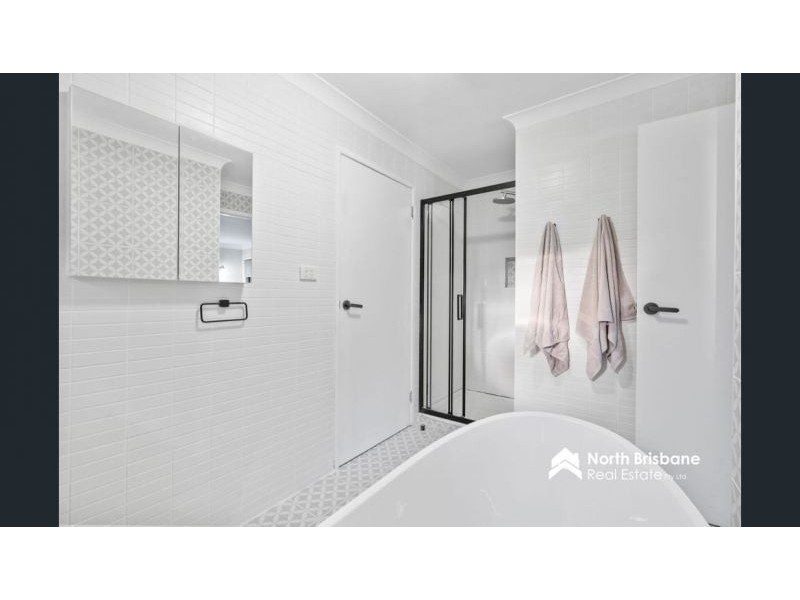 2 Jamaica Drive, Deception Bay QLD 4508