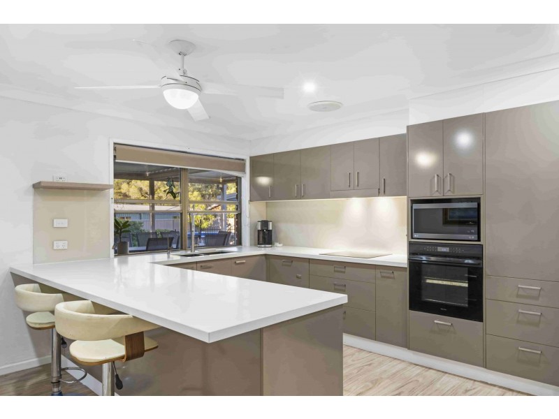 2 Jamaica Drive, Deception Bay QLD 4508