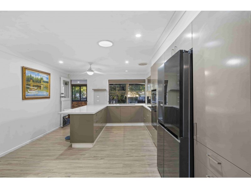2 Jamaica Drive, Deception Bay QLD 4508