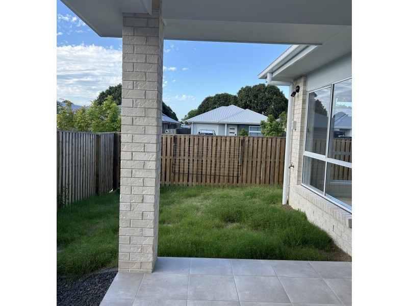 2/15 Destiny, Morayfield QLD 4506
