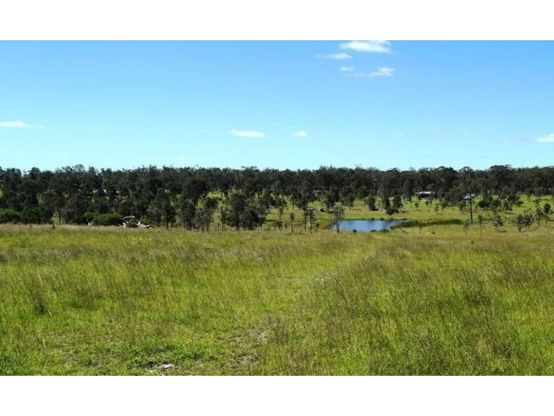 1 Bowman Road, Blackbutt North QLD 4306