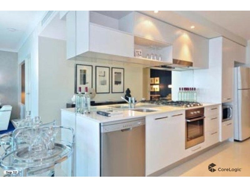 213/30-32 Paradise Island, Surfers Paradise QLD 4217